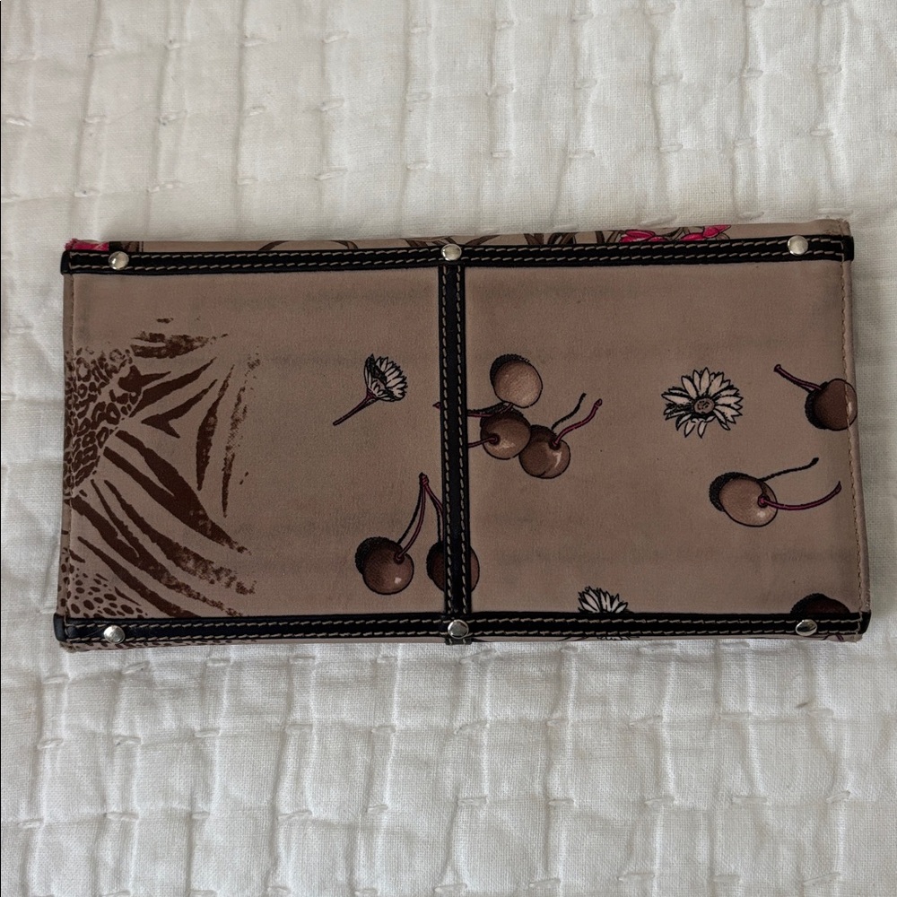 Salvatore Ferragamo Leopard Print Wallet with Floral Accents - Picture 2 of 3